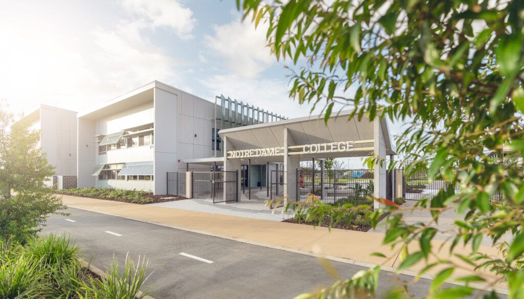 Notre Dame Main Photo